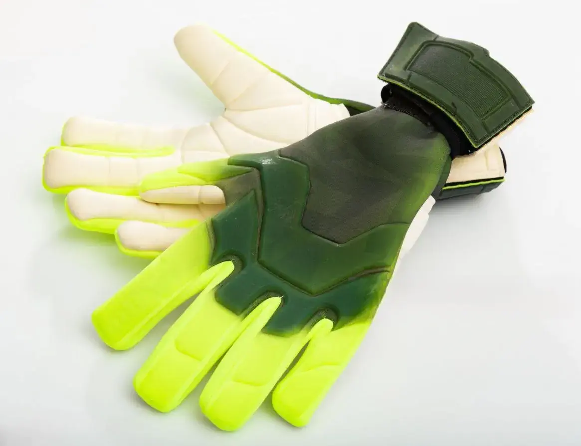 Custom keeper gloves fashion